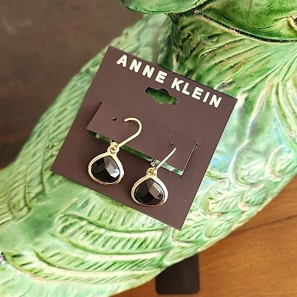 Anne Klein gold tone and black stone dangle earrings NWT - Picture 1 of 3